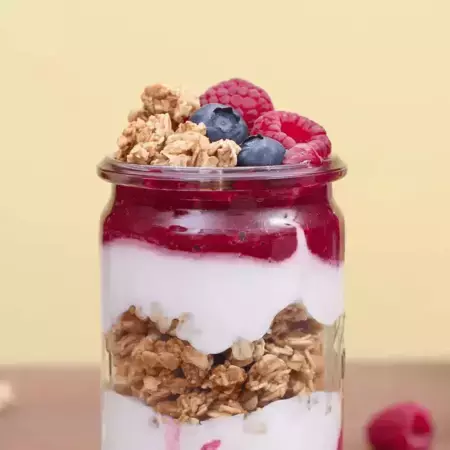 granola_parfait