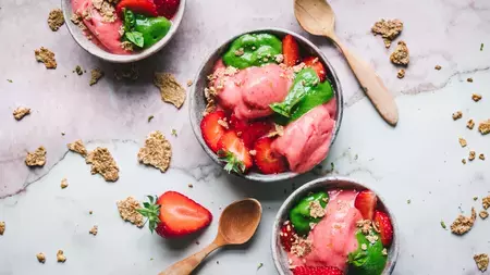 FITNESS BANANA STRAWBERRY SORBET