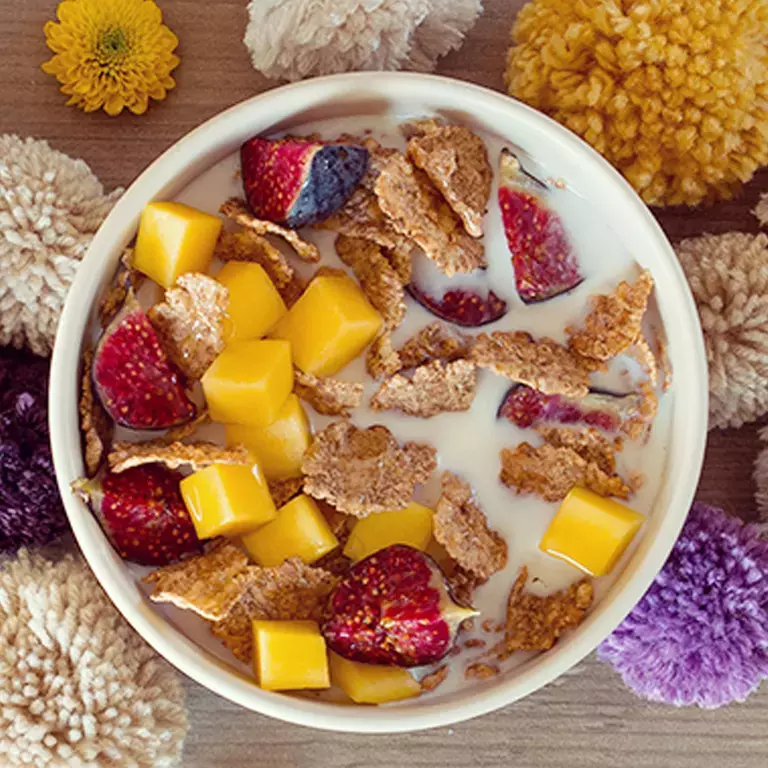 Give your day an enjoyable start with FITNESS® cereal.