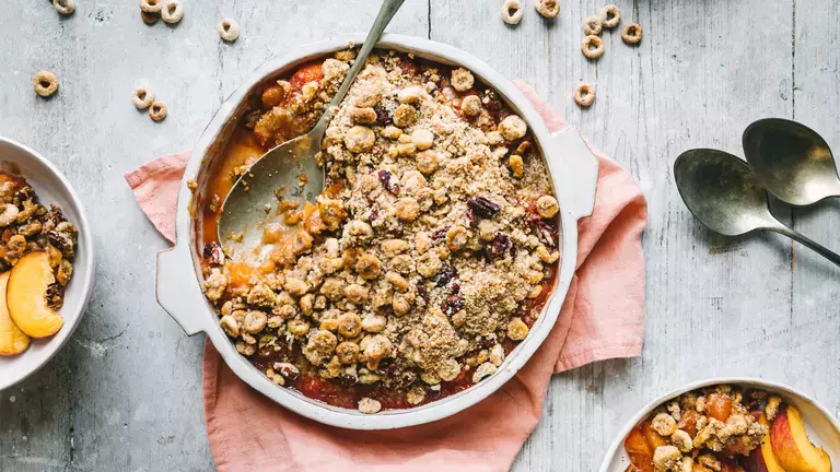 CHEERIOS® Wholegrain Peach Crumble CHEERIOS® Wholegrain Peach Crumble