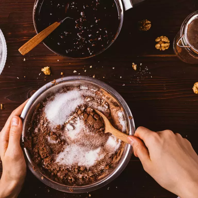 Pilihan Camilan Berbuka Puasa yang Renyah dan Lezat
