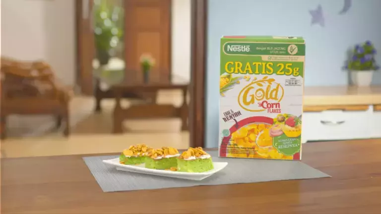 Cake dengan cita rasa nusantara pandan dibalut gurihnya corn flakes yang lezat dan bergizi