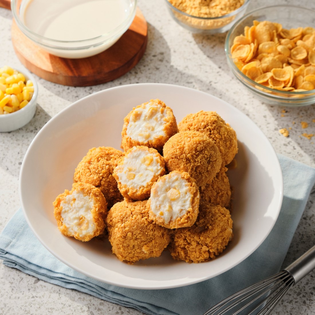 GOLDTM CORNFLAKES “FRIED” CORN ICE CREAM Nestlé Cereals