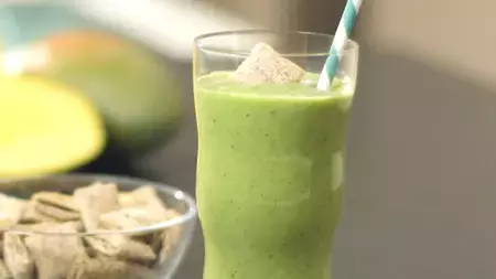 Smoothie verde para o café da manhã
