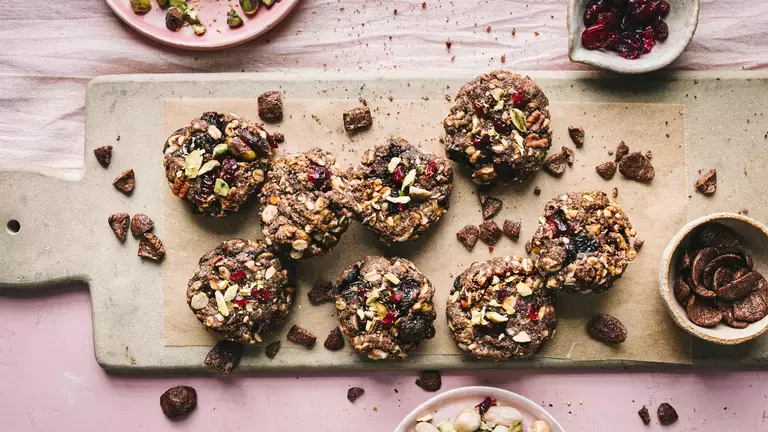 Chocapic Wholegrain Fruit &amp; Nut Cookies