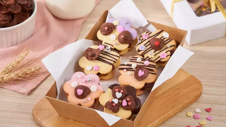 Koko Krunch Sandwich Cookies Koko Krunch Sandwich Cookies
