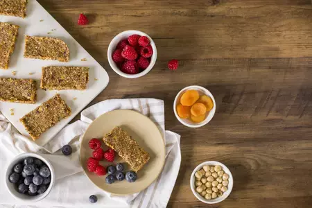 Shredded Wheat bars and fruit selection