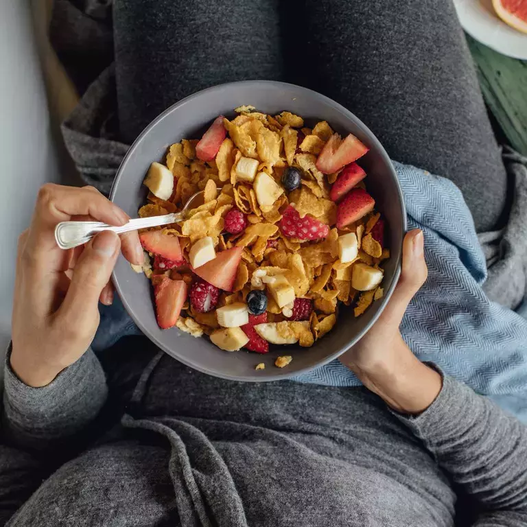 A bowl of go free corn flakes