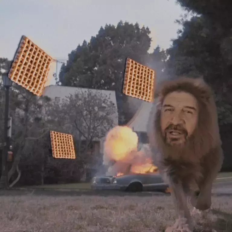 Nick Knowles as a lion with Shreddies pieces