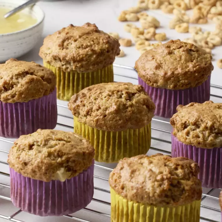 Cheerios apple sauce muffins
